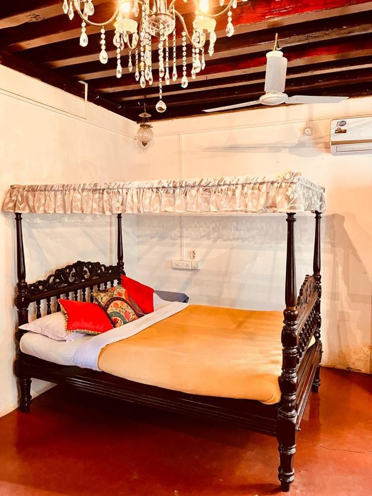 Srivilas Pudunagaram Luaran gambar
